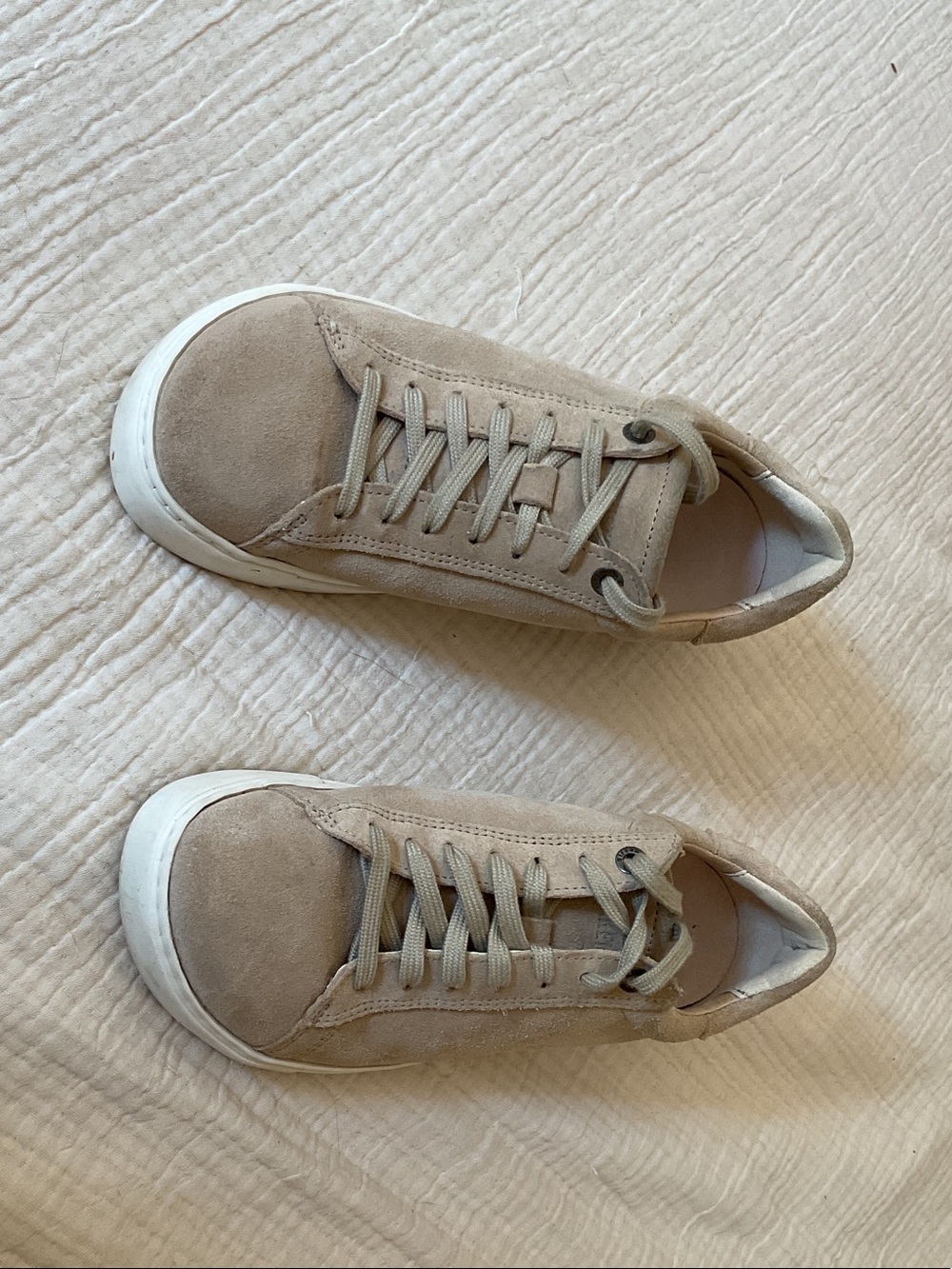 Birkenstock women’s Suede Sneakers in Taupe